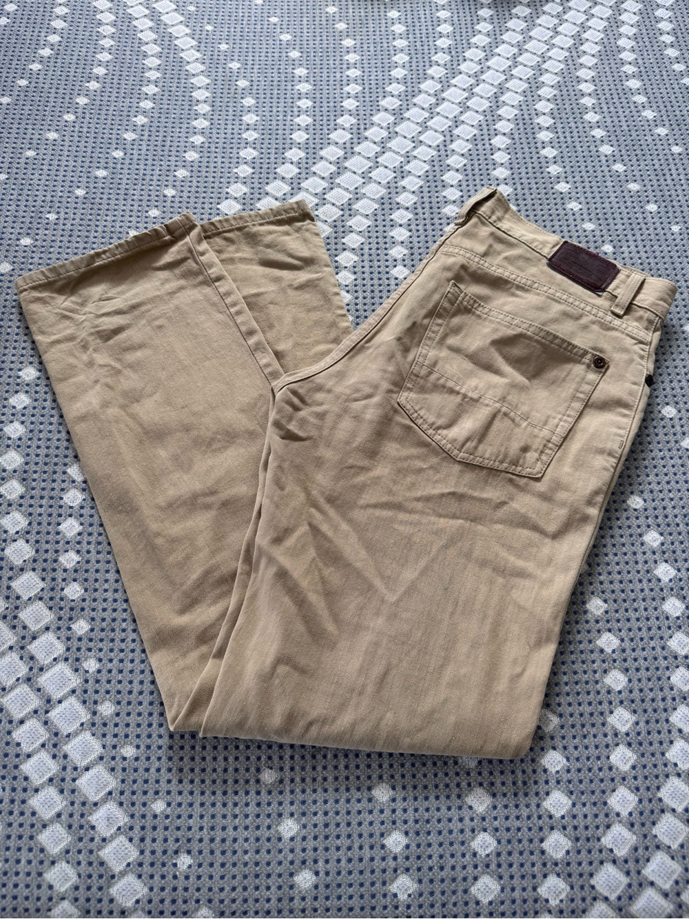 Tommy Hilfiger Men's Chino Pants in Light Tan